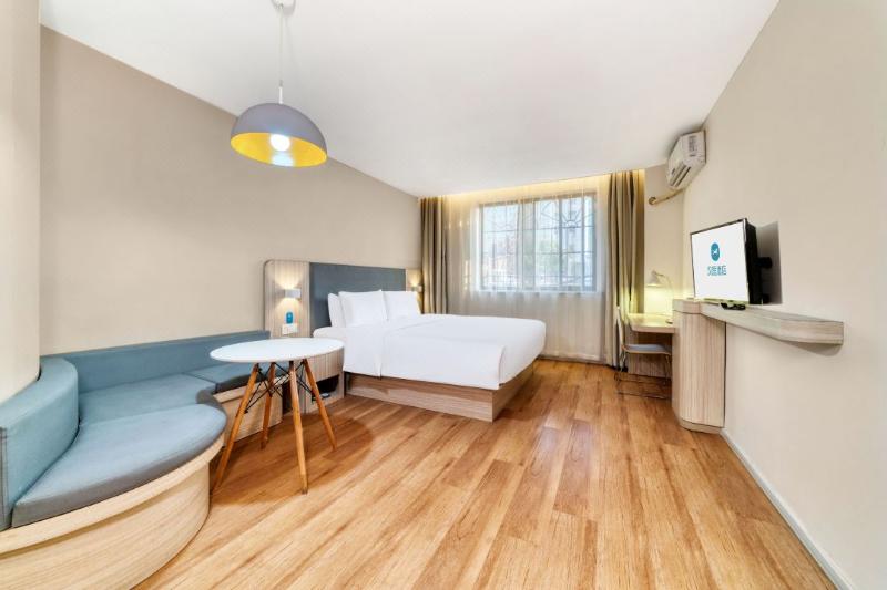 Hanting Hotel (Haiyan Xinqiao North Road) image