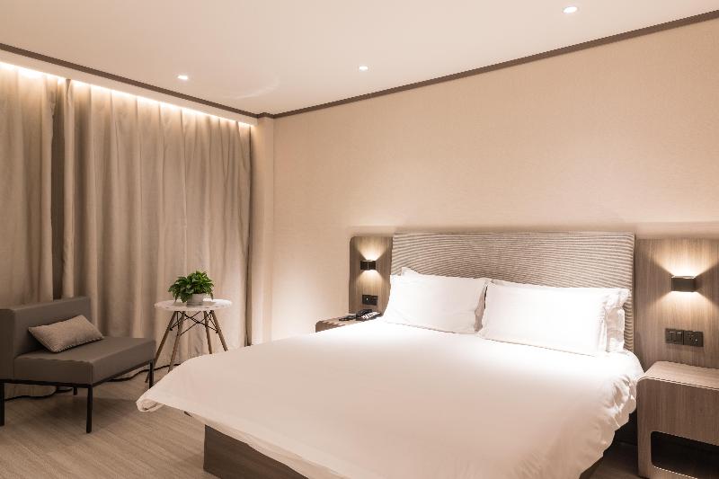 Hanting Hotel (Zibo Jinjing Avenue The Mixc) image