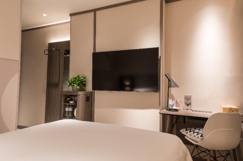 Hanting Hotel (Zibo Jinjing Avenue The Mixc) image