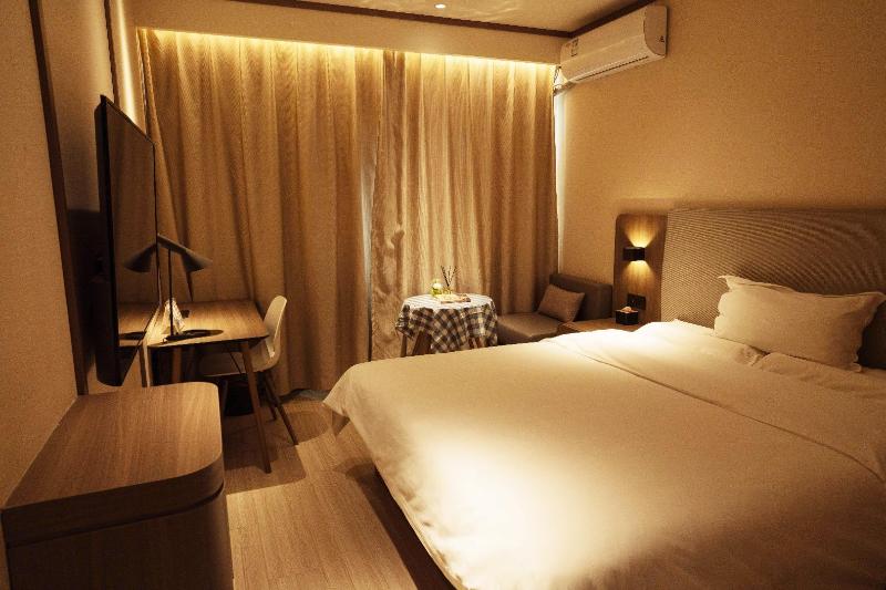 Hanting Hotel (Handan East Railway Station) image