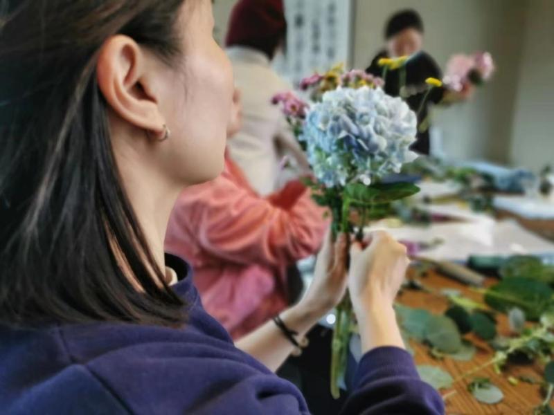 Blossom Hill Yuejingzhuang Hotel image