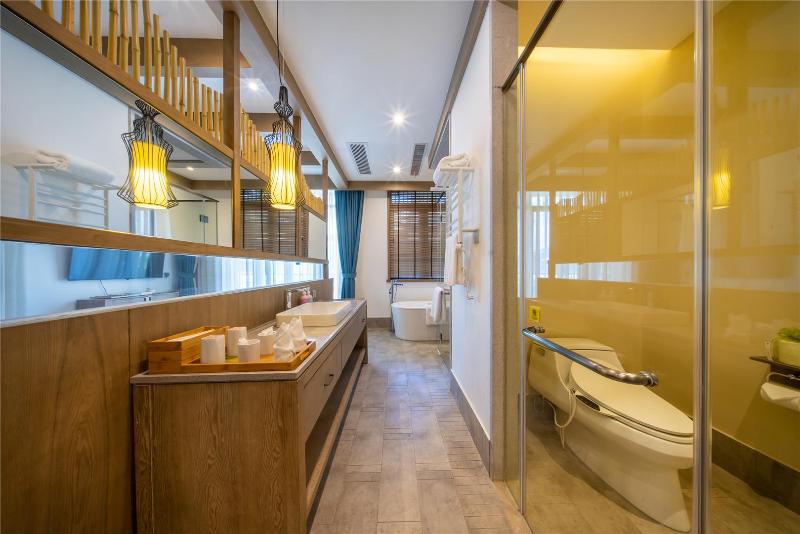 Blossom Hill Yuejingzhuang Hotel image