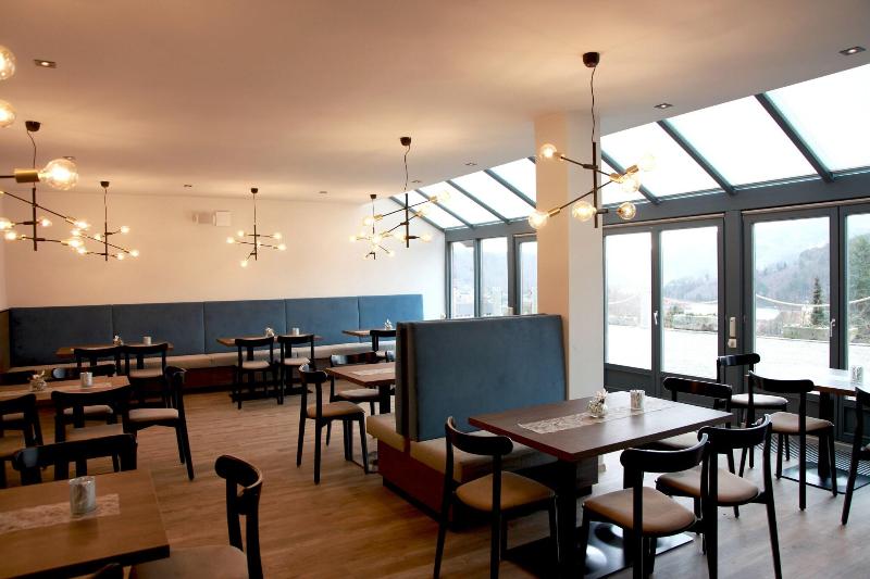 Landhotel Donaublick image
