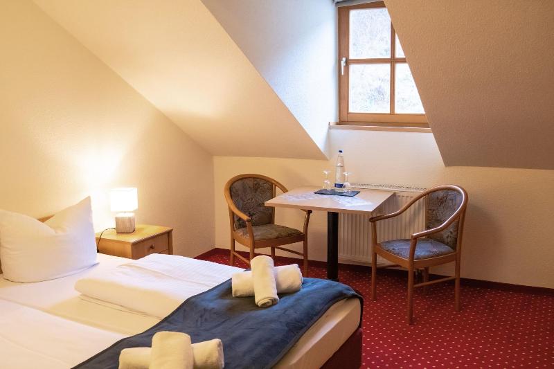 Landhotel Donaublick image