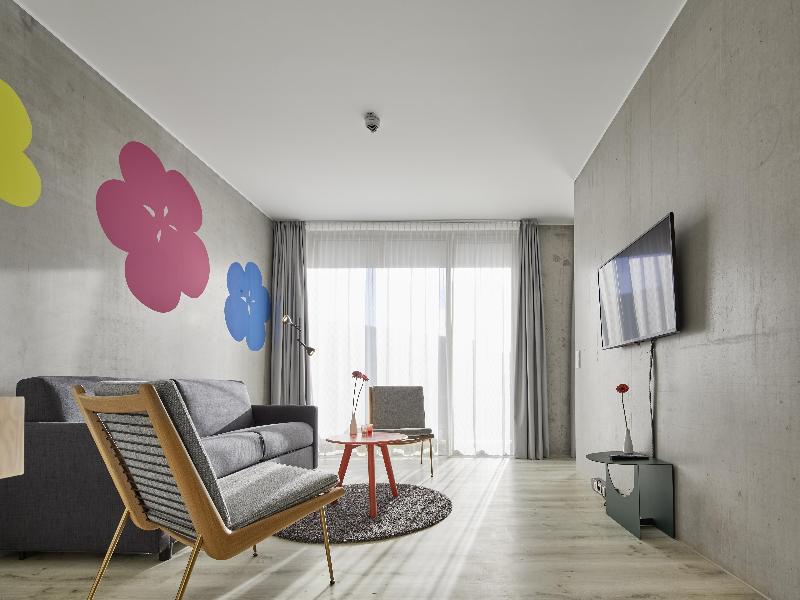 Flowers Hotel Essen image