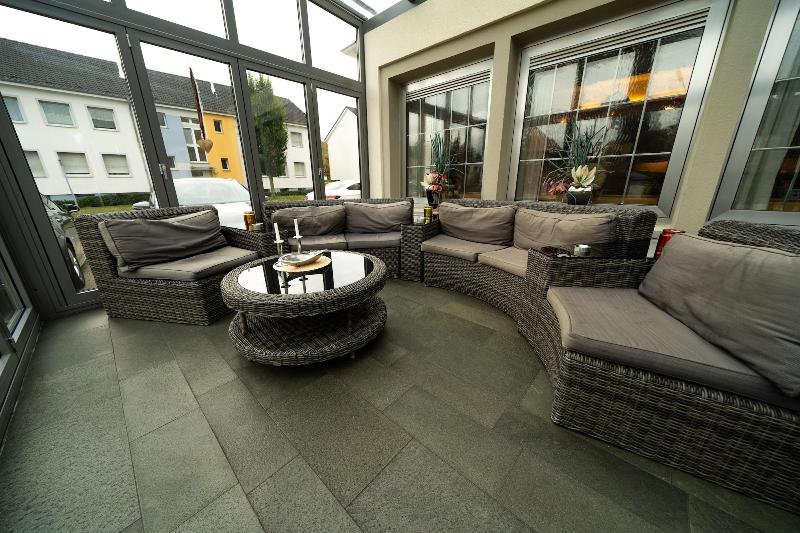 Hotel Emshof image