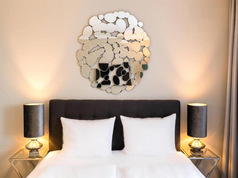 Elaya Hotel Hannover City, Trademark by Wyndham image