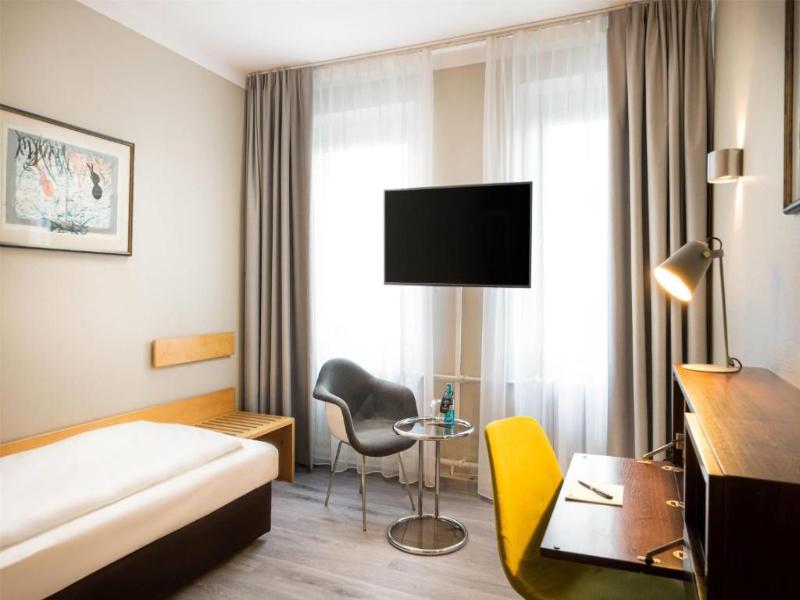 Elaya Hotel Hannover City, Trademark by Wyndham image