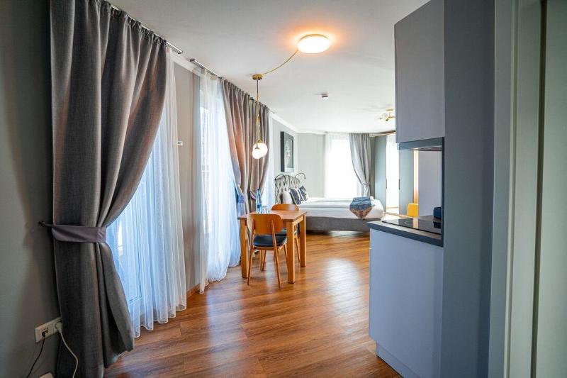 Boardinghouse City Home image