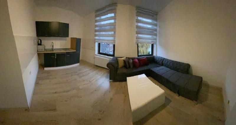 Kispet Deluxe Hotel image