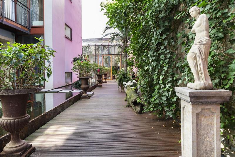 Belfort Rooms & Apartments image