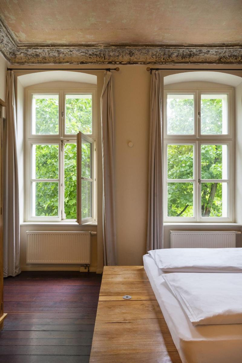 Belfort Rooms & Apartments image