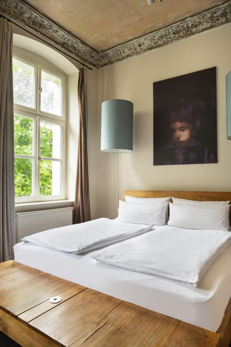 Belfort Rooms & Apartments image