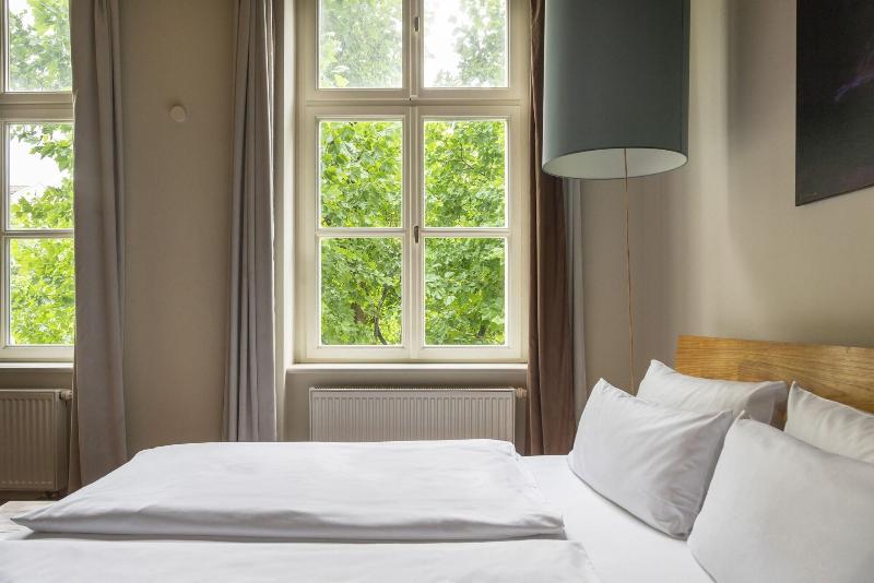 Belfort Rooms & Apartments image