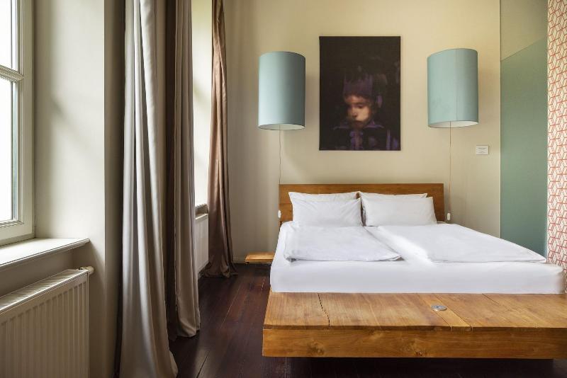 Belfort Rooms & Apartments image