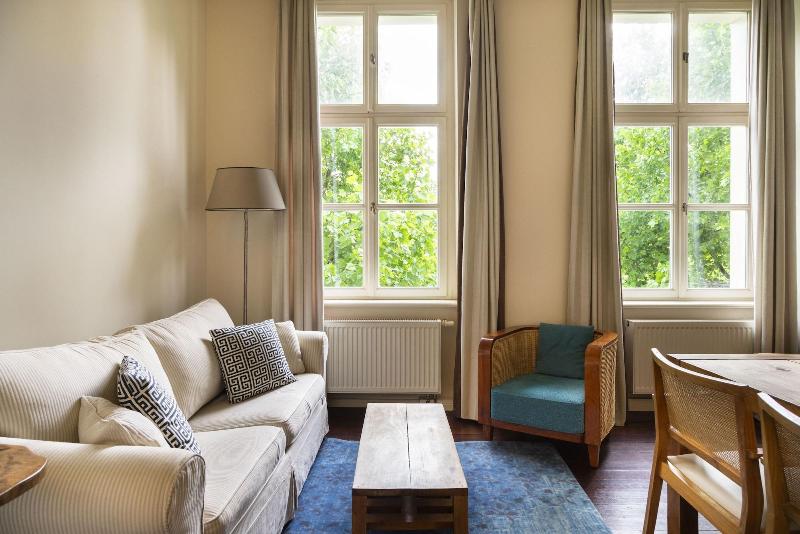 Belfort Rooms & Apartments image