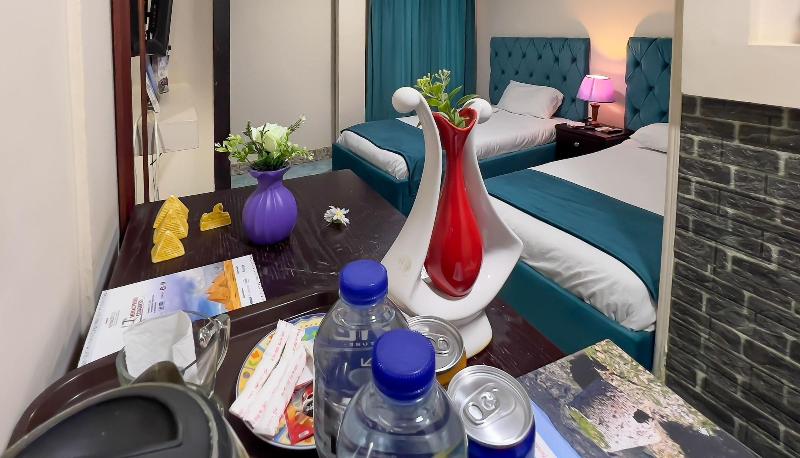 Golden Pyramids Inn image