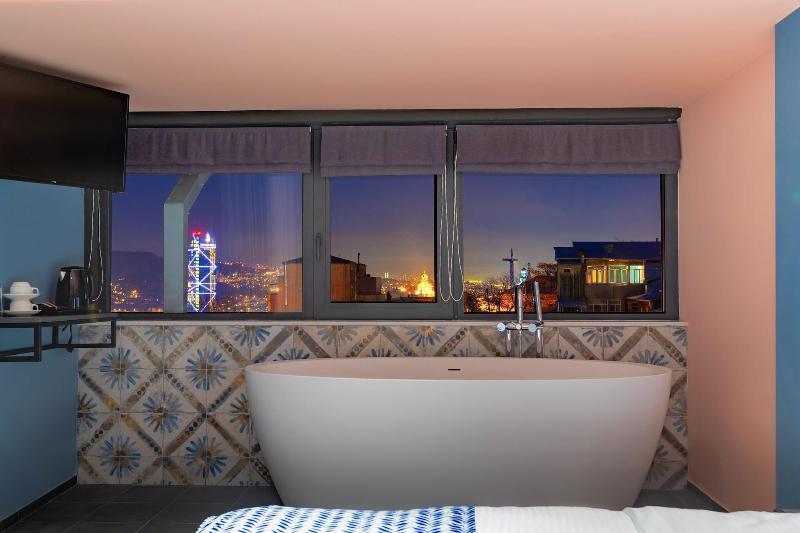 Vera Hills Boutique Hotel image