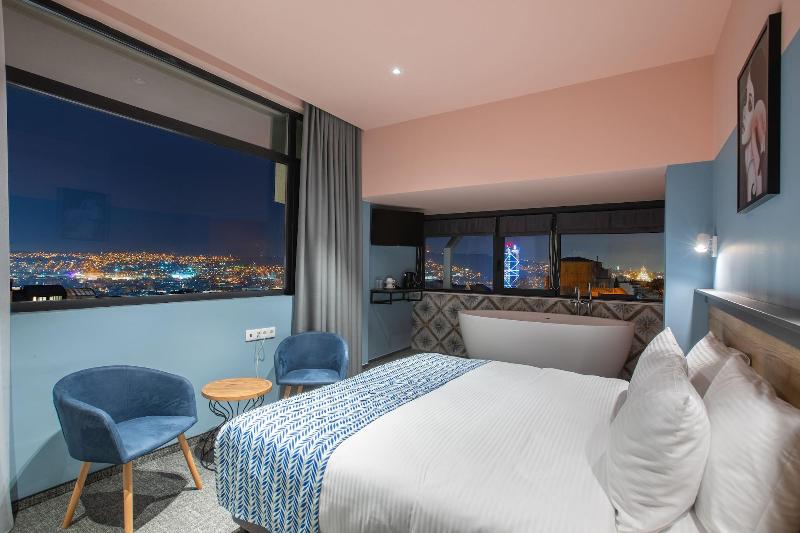 Vera Hills Boutique Hotel image