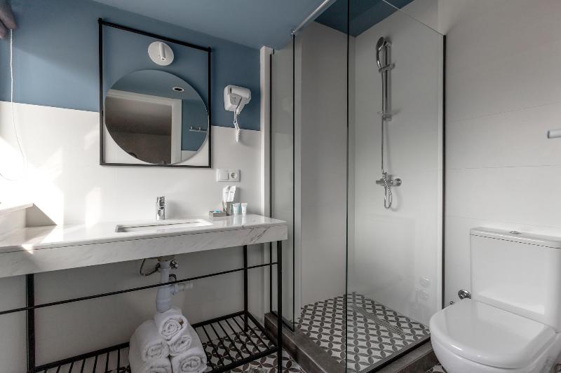 Vera Hills Boutique Hotel image