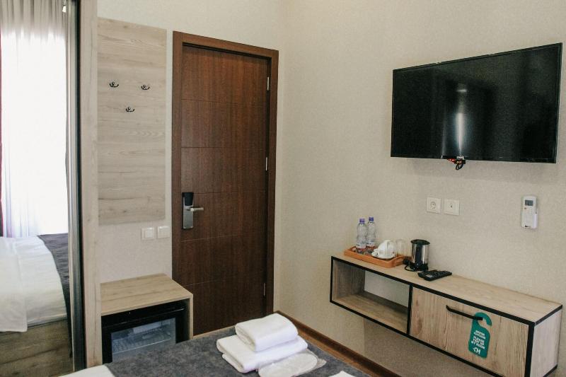 City Heart Hotel image