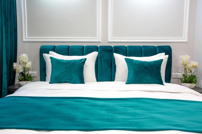 Royal Inn image