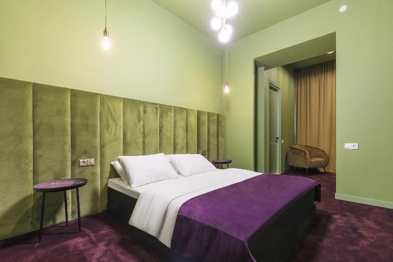 Freeze Inn Hotel image