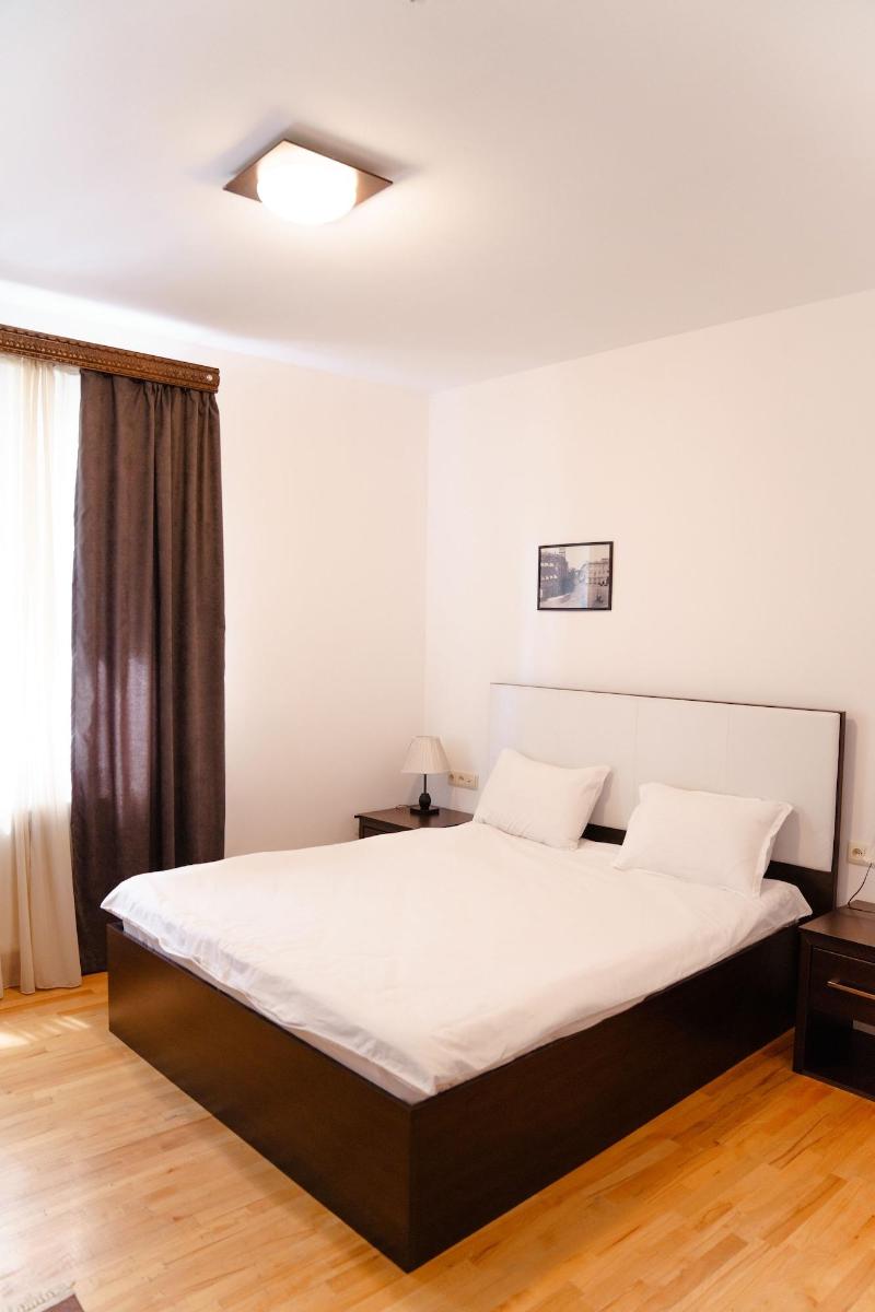 Biblioteka Hotel Rustaveli image