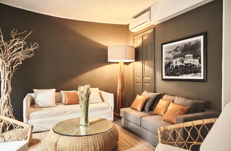 Art Pantheon - Suites & Apartments image