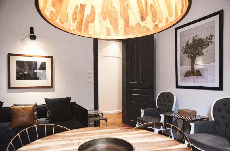 Art Pantheon - Suites & Apartments image