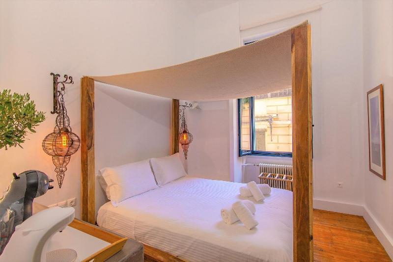 Art Pantheon - Suites & Apartments image