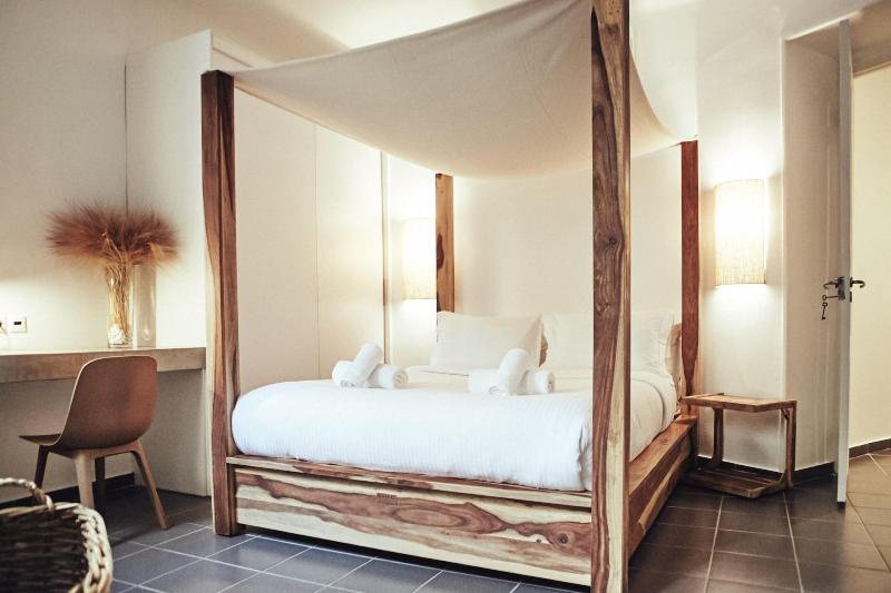 Art Pantheon - Suites & Apartments image