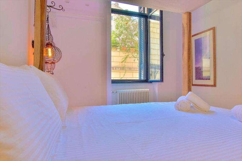 Art Pantheon - Suites & Apartments image