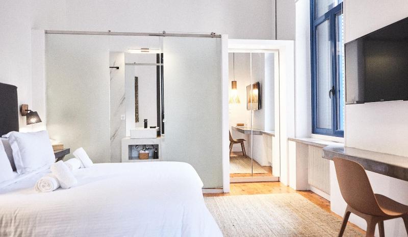 Art Pantheon - Suites & Apartments image