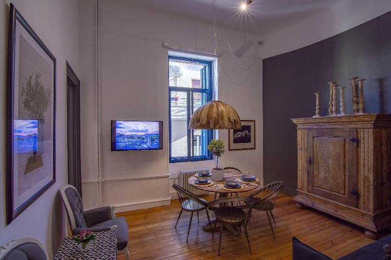 Art Pantheon - Suites & Apartments image