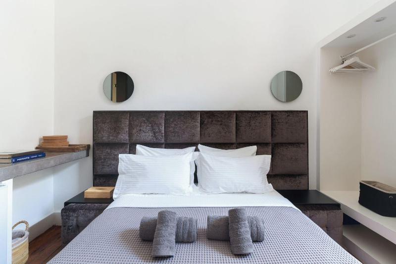 Art Pantheon - Suites & Apartments image