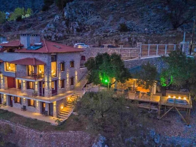 Almond House Suites Arachova - Adults Only image