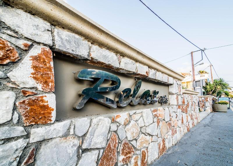 Relax Apartments & Studios image