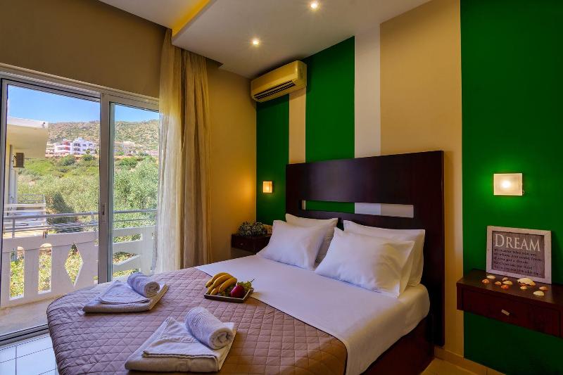 Relax Apartments & Studios image