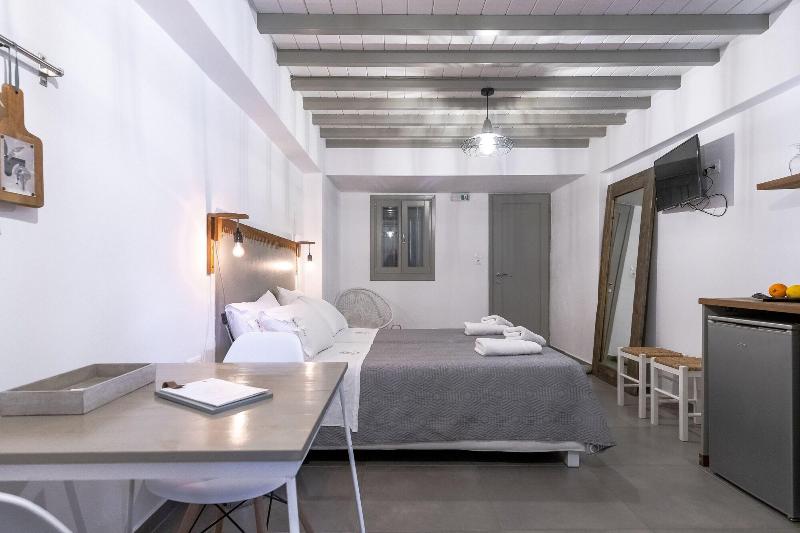 White and Grey 2 image