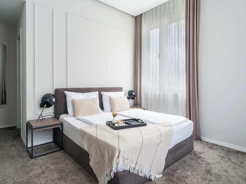 Manda Heritage Hotel image