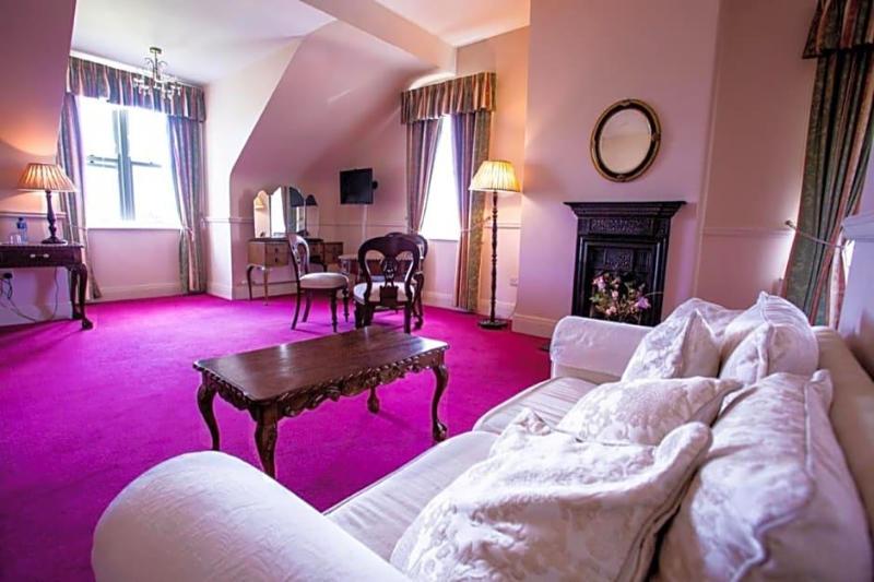 Kilcoolys Country House Hotel image