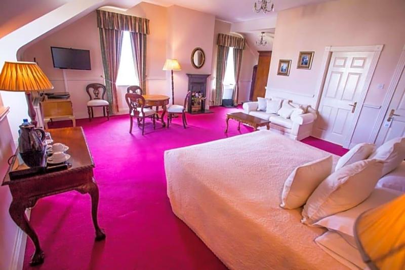 Kilcoolys Country House Hotel image