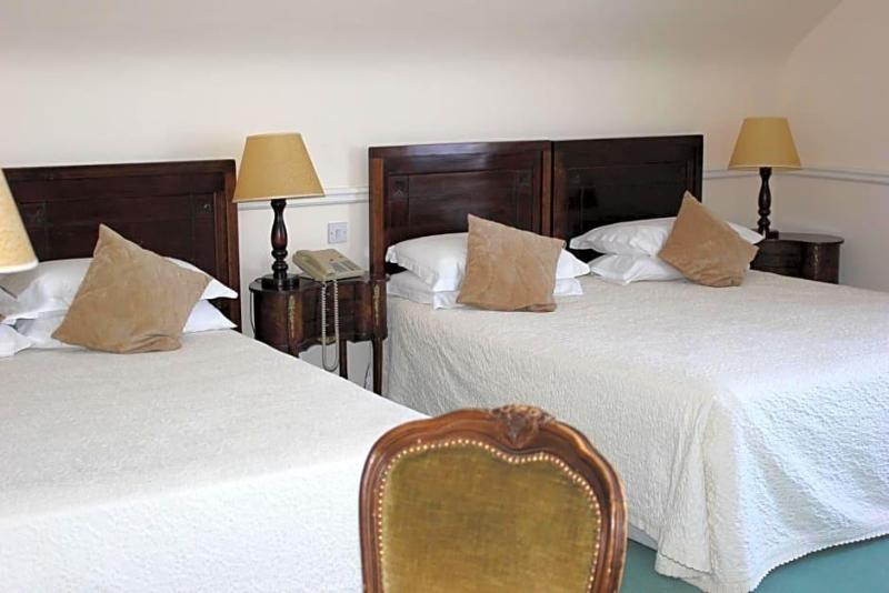 Kilcoolys Country House Hotel image