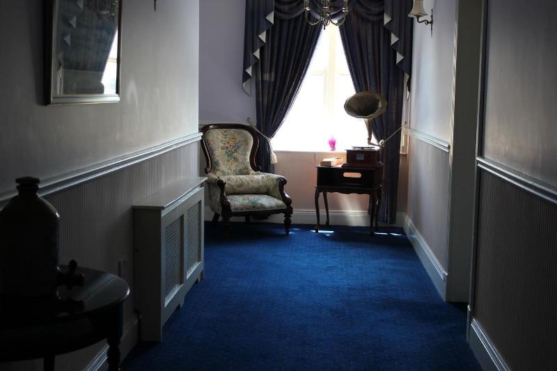 Kilcoolys Country House Hotel image