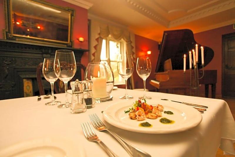 Kilcoolys Country House Hotel image