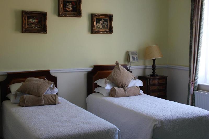 Kilcoolys Country House Hotel image