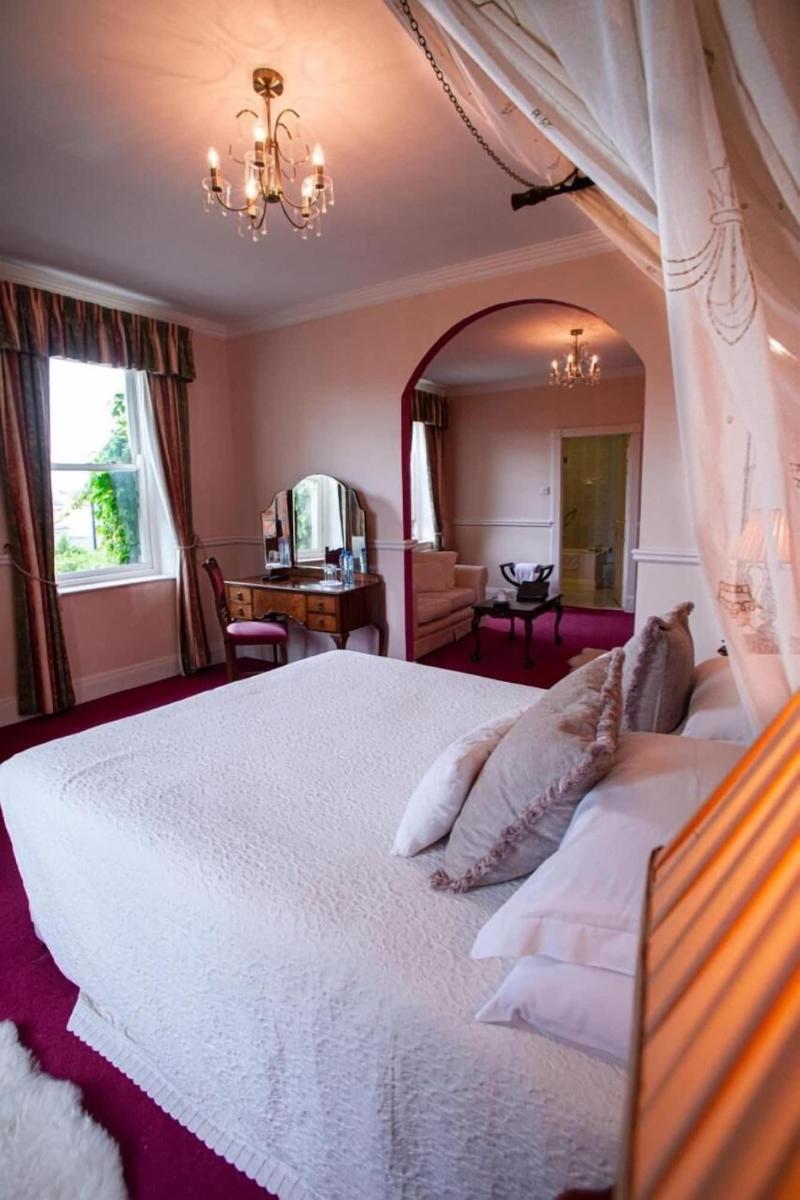 Kilcoolys Country House Hotel image