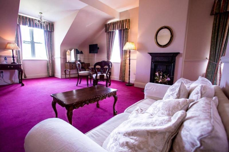 Kilcoolys Country House Hotel image