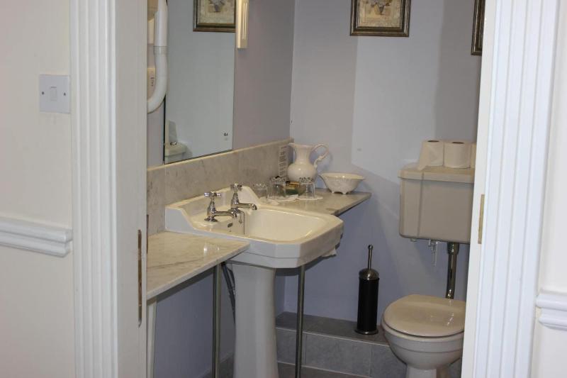 Kilcoolys Country House Hotel image